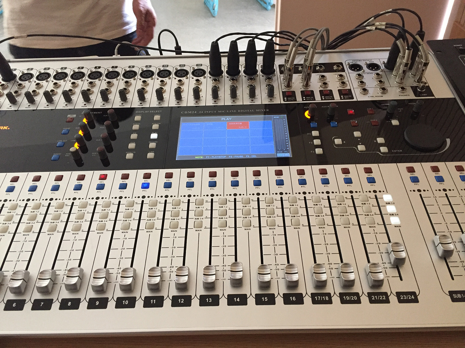 1508811463836636.jpg 1508811463836636.jpg